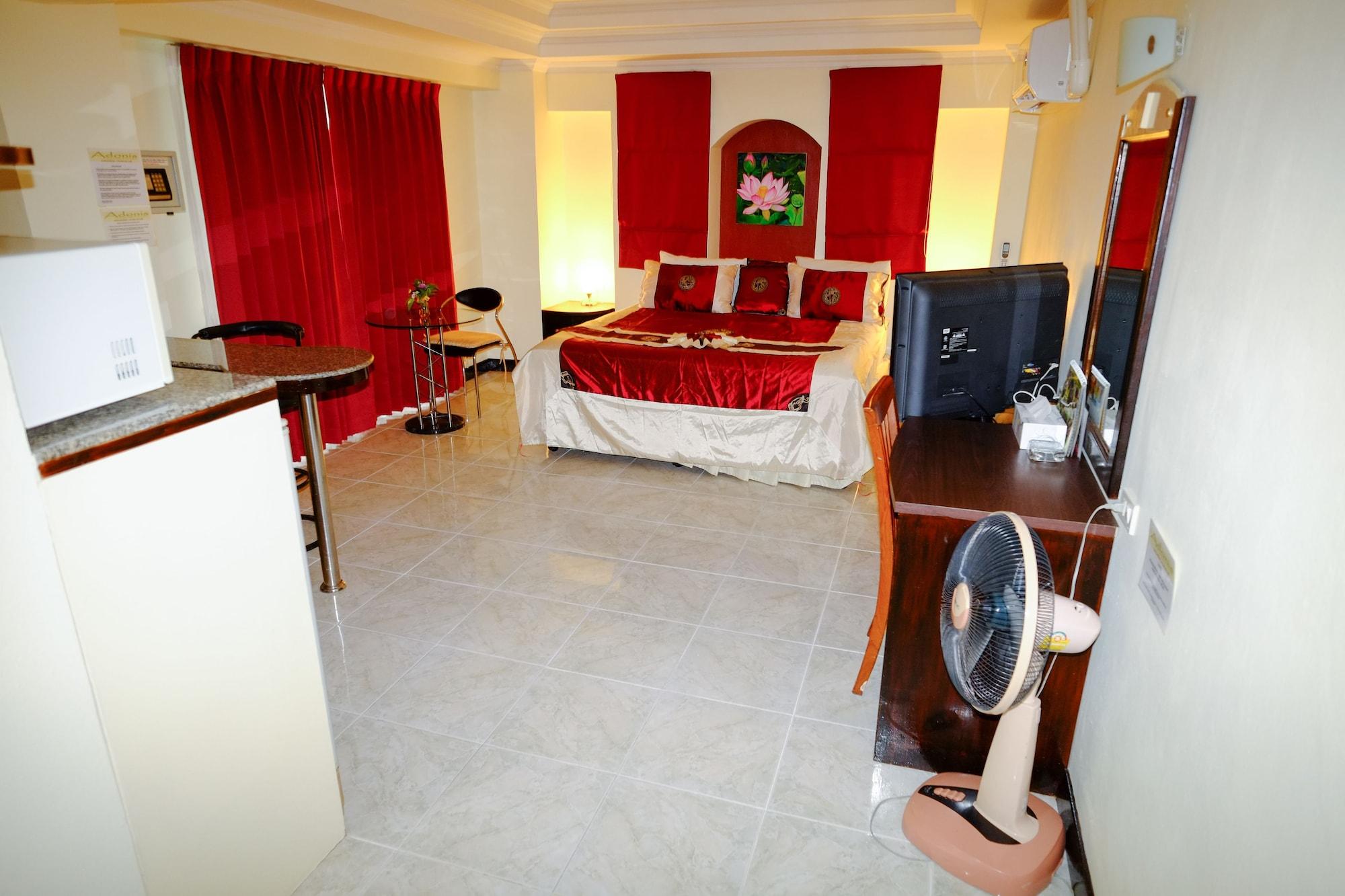 Adonis Guest House Patong Buitenkant foto