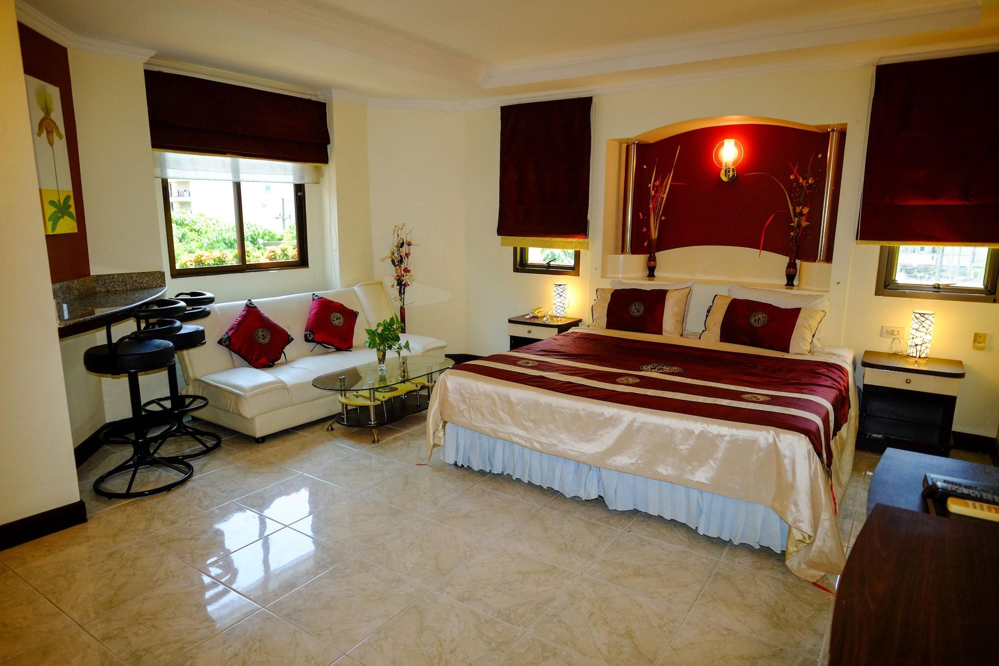 Adonis Guest House Patong Buitenkant foto