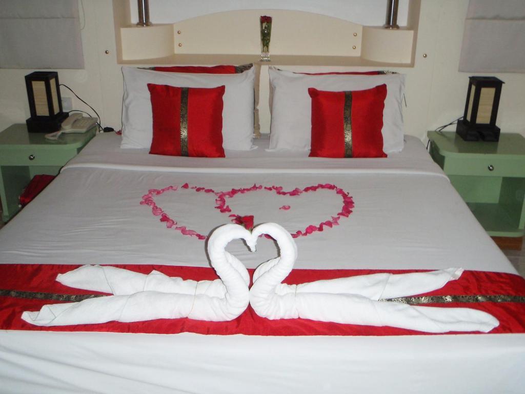 Adonis Guest House Patong Kamer foto
